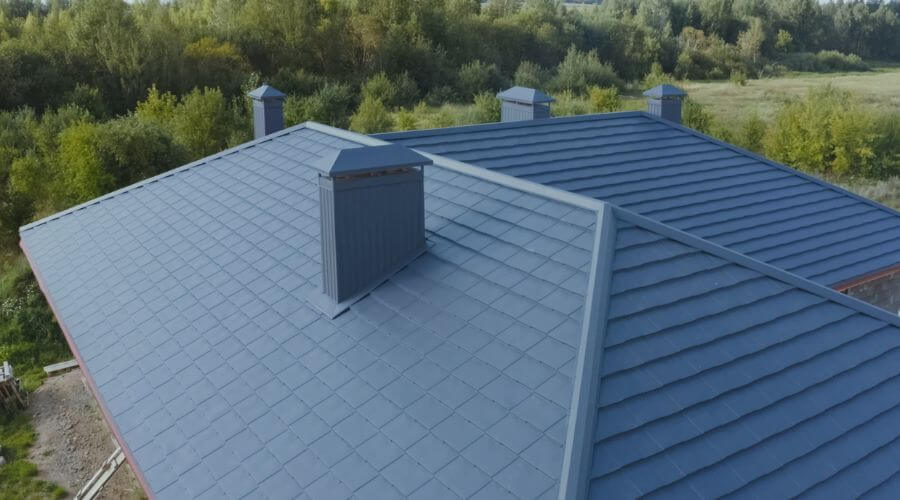 Professional gutter cleaning in Paris, ID